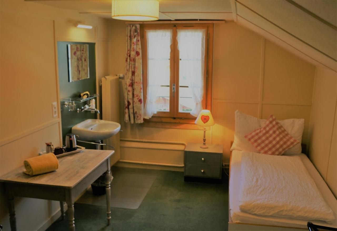 Edelweiss Lodge Wilderswil Δωμάτιο φωτογραφία