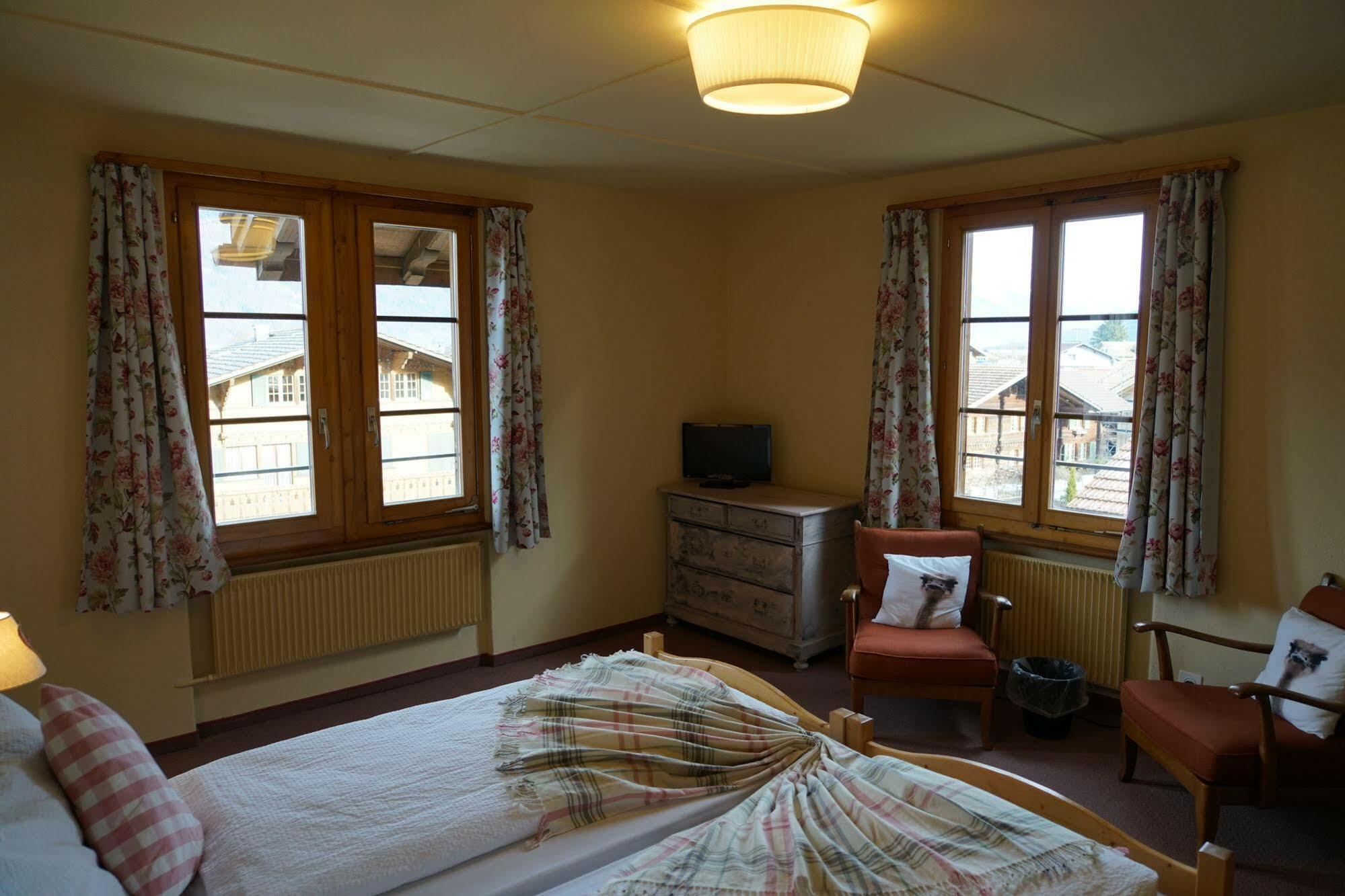 Edelweiss Lodge Wilderswil Εξωτερικό φωτογραφία